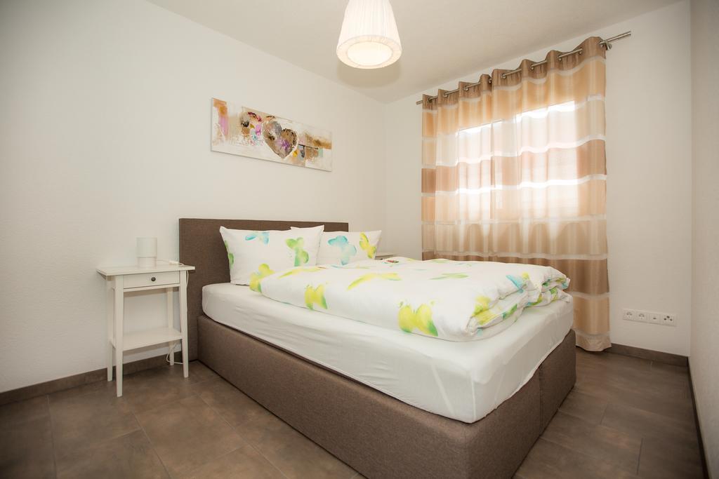Family Apartment *